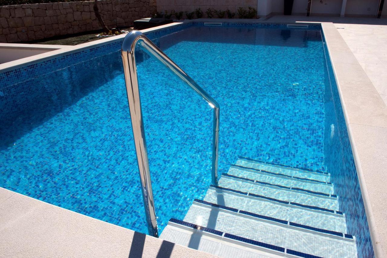 Apartment Holiday Home Doma, Cilipi Near Dubrovnik Eksteriør bilde