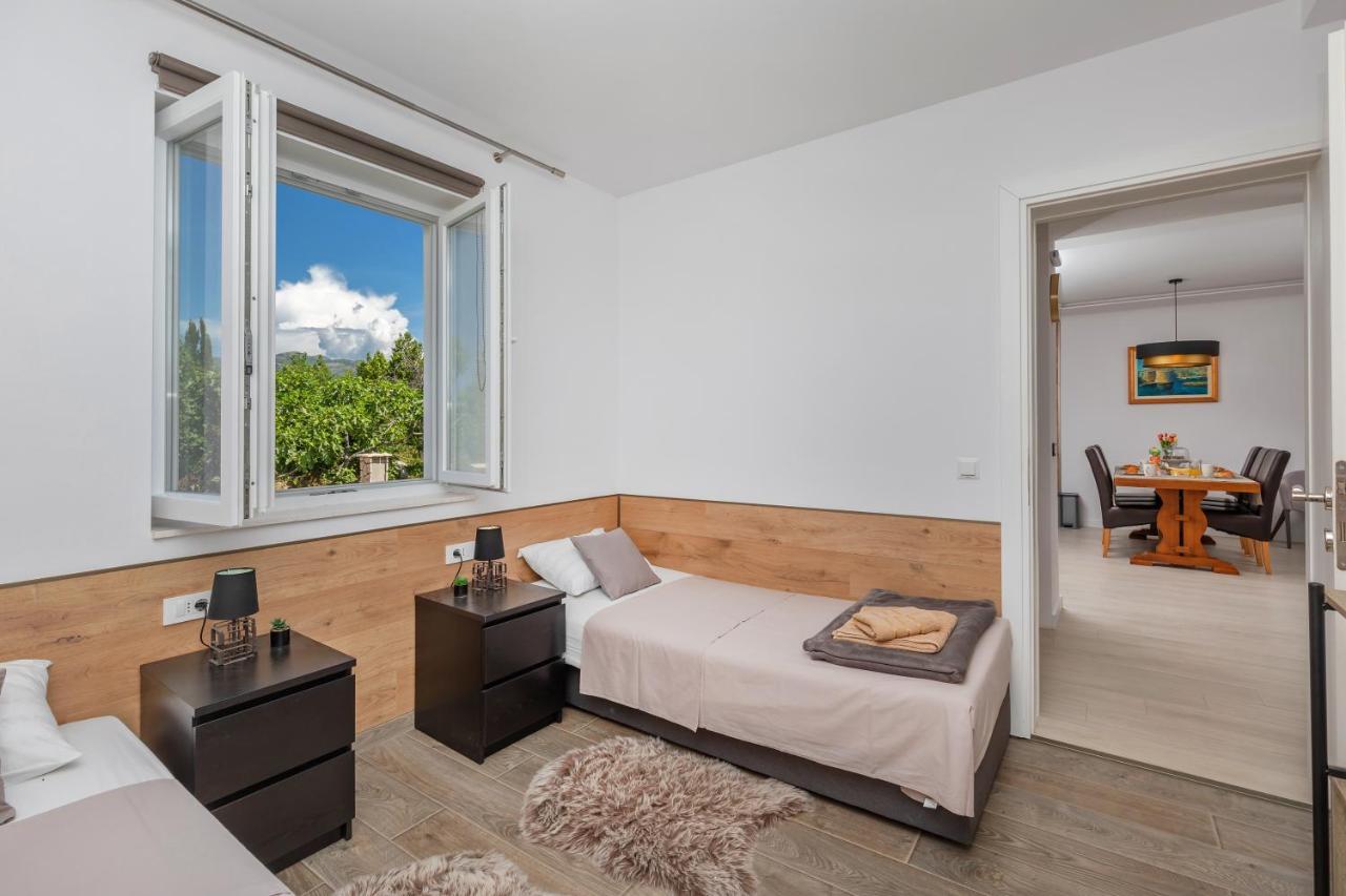 Apartment Holiday Home Doma, Cilipi Near Dubrovnik Eksteriør bilde