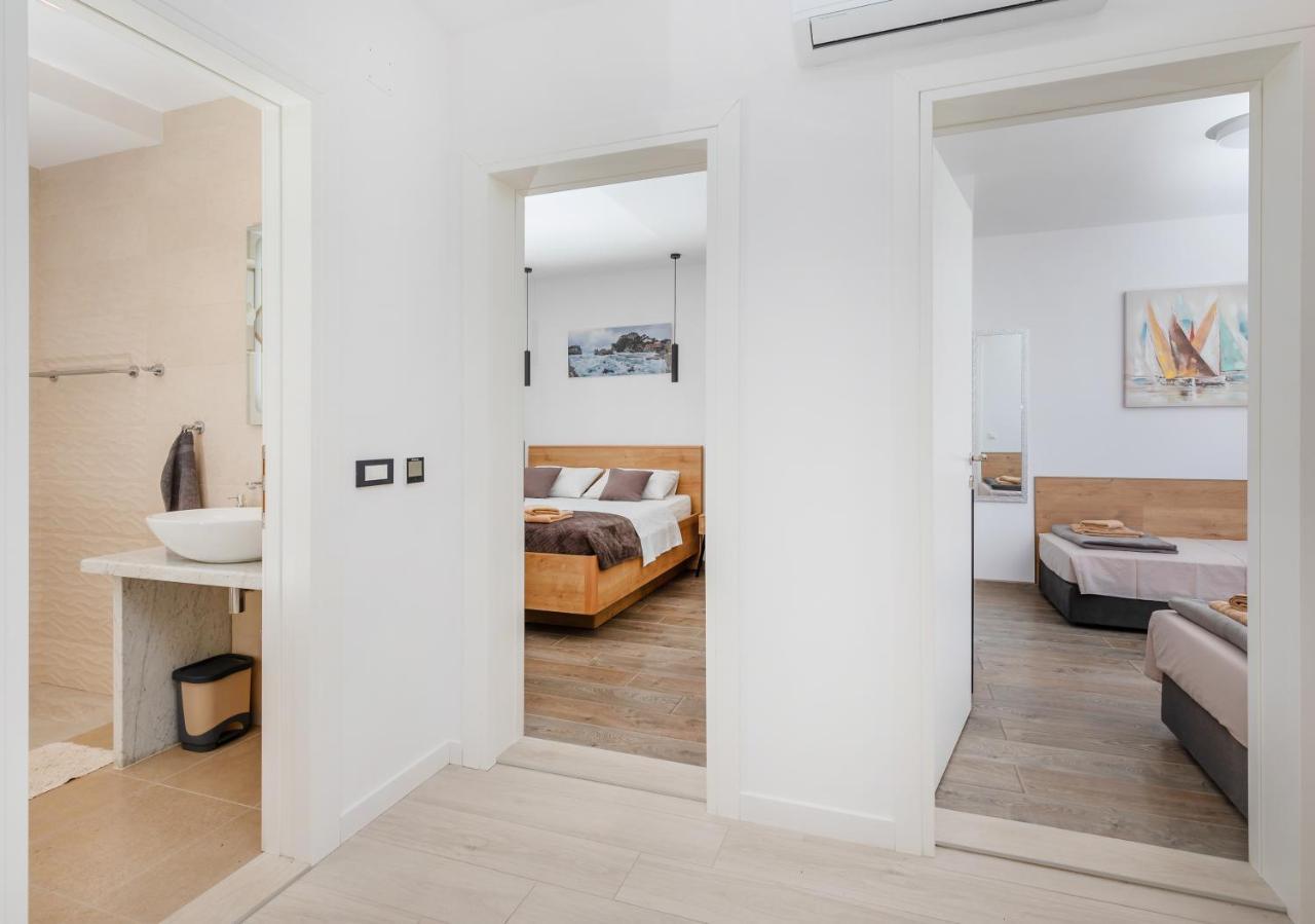Apartment Holiday Home Doma, Cilipi Near Dubrovnik Eksteriør bilde
