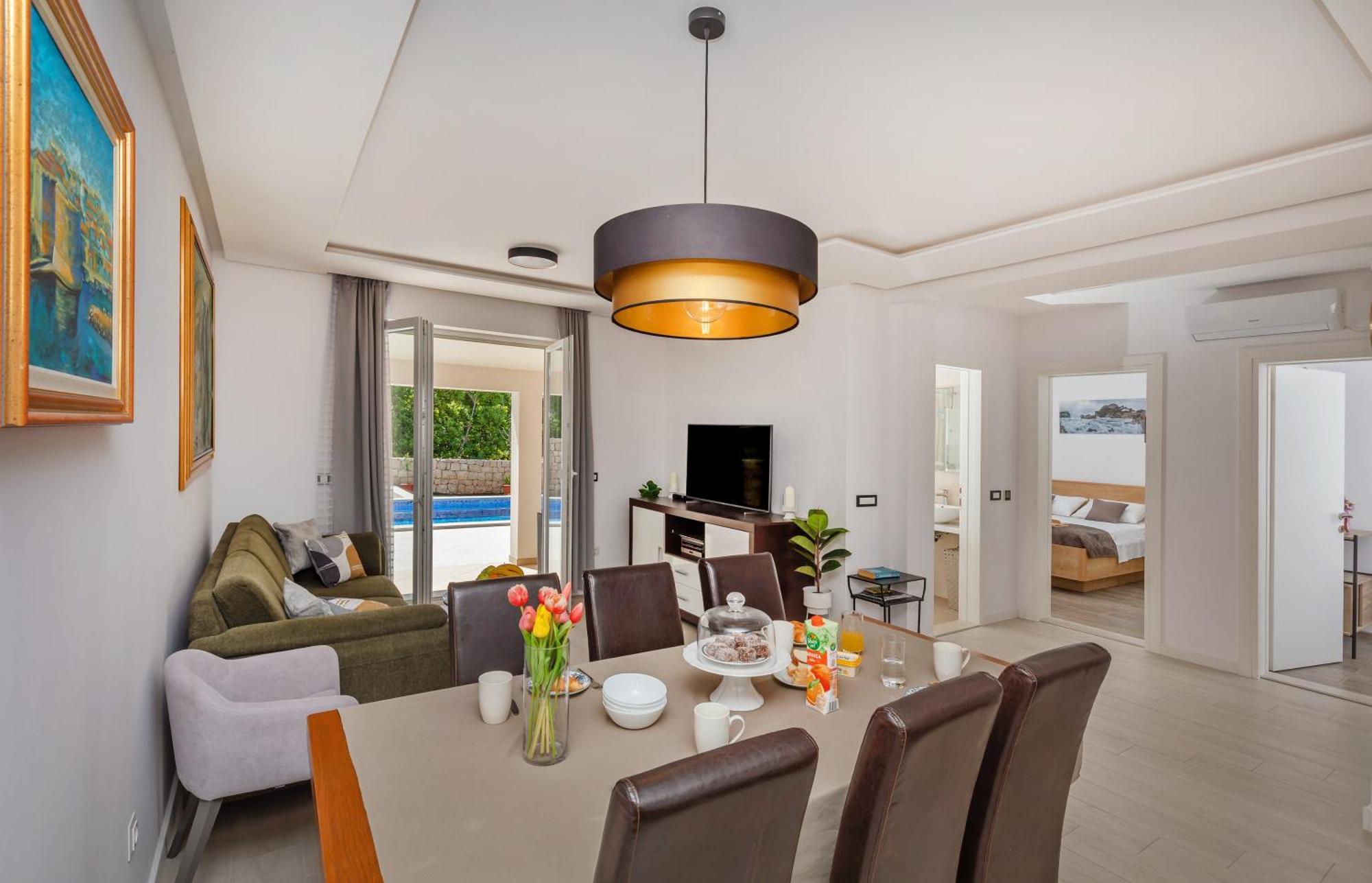 Apartment Holiday Home Doma, Cilipi Near Dubrovnik Rom bilde