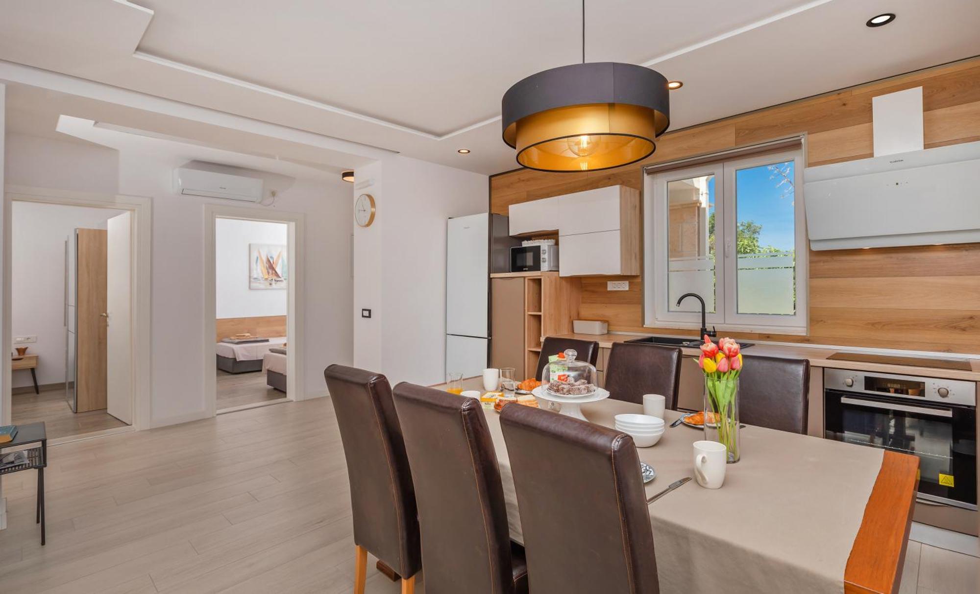 Apartment Holiday Home Doma, Cilipi Near Dubrovnik Rom bilde